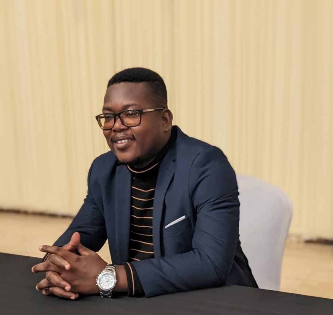 Interview de Bright Kekeli WOUSSOU: « Il faut que nos autorités soutiennent véritablement le chant choral et surtout encourager nos initiatives en matière de festivals, concours, concerts et forums »